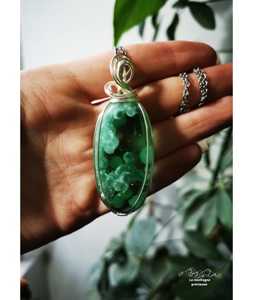 Pendentif en Hémimorphite verte Venez découvrir notre 