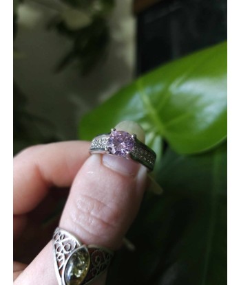 Bague en quartz rose facetté et zircon du meilleur 