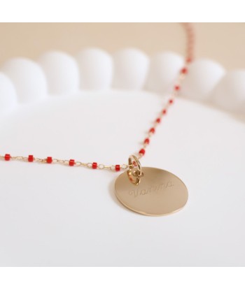 Collier Sora rouge et médaille 19mm à graver plaqué or Vous souhaitez 