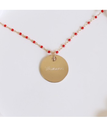 Collier Sora rouge et médaille 19mm à graver plaqué or Vous souhaitez 